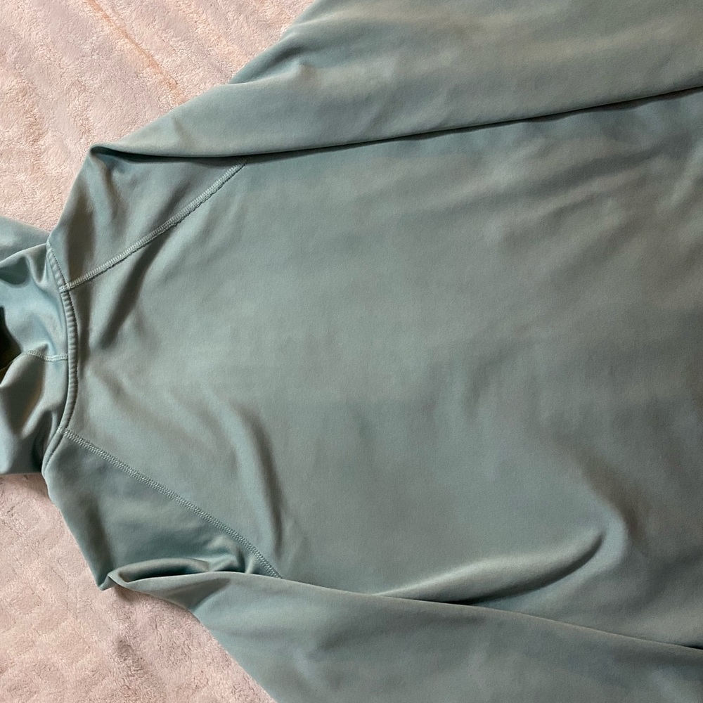 Sweater - Picture 2 of 4